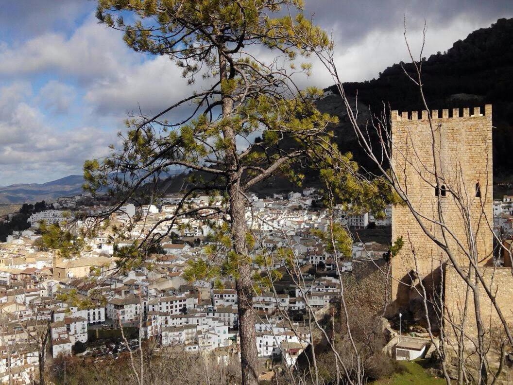 San Anton Apartment Cazorla Exterior photo